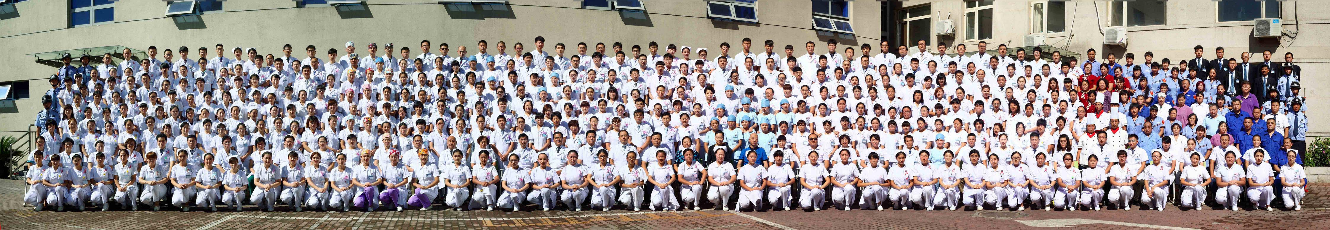 500人大合影集体照